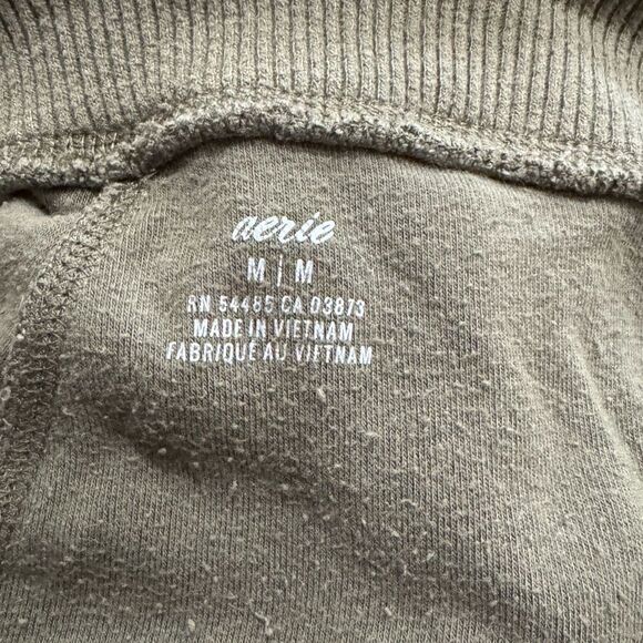 Aerie Green Fuzzy Sweatpants Women’s Medium - Picture 2 of 4